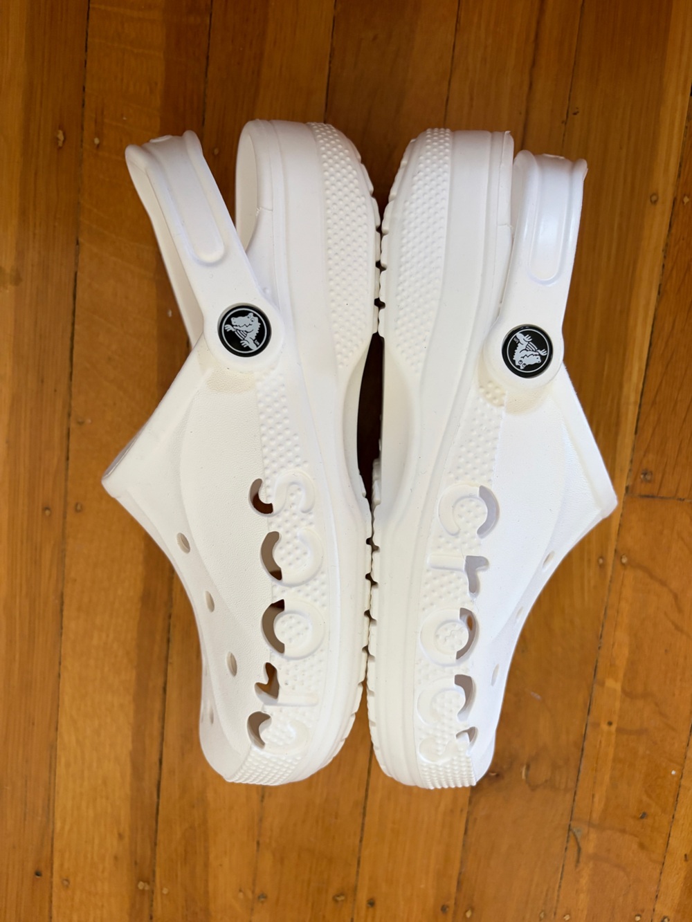 Crocs classic white slip on slides clogs NEW j6 w8 6 8.5